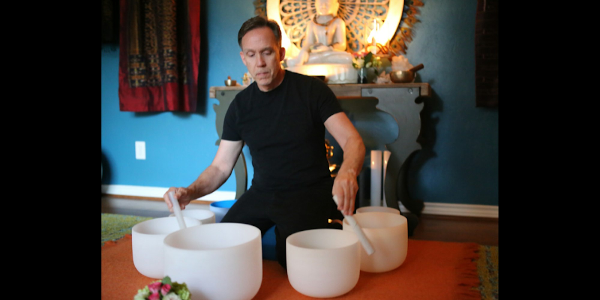 Read more about the article The Love Affect’s Holographic Sound Bath